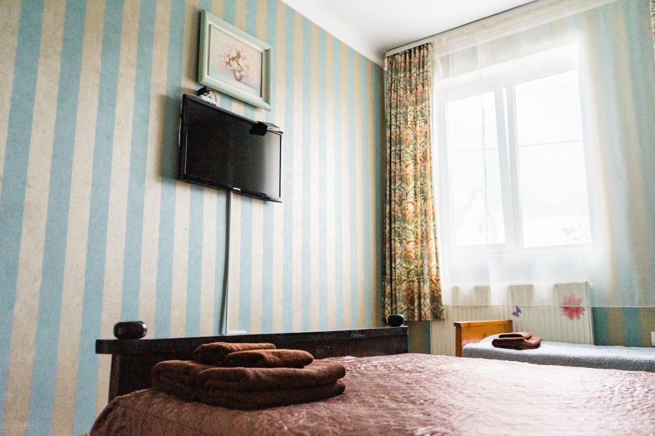 Hostel Villa Roma Lviv Exterior photo